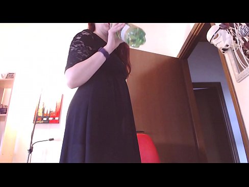 ❤️ Una schiava sottomessa che ama le mutandine sporche e lussuriose è costretta a masturbarsi dopo aver visto questo video! ❤️ Porno fatto in casaal it.sex78.ru ☑