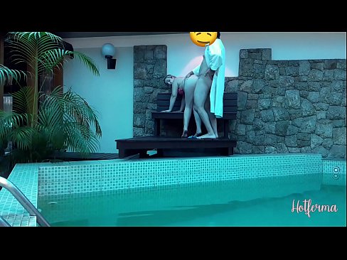 ❤️ Il capo invita la cameriera alla piscina, ma non poteva resistere a un caldo ❤️ Porno fatto in casaal it.sex78.ru ☑